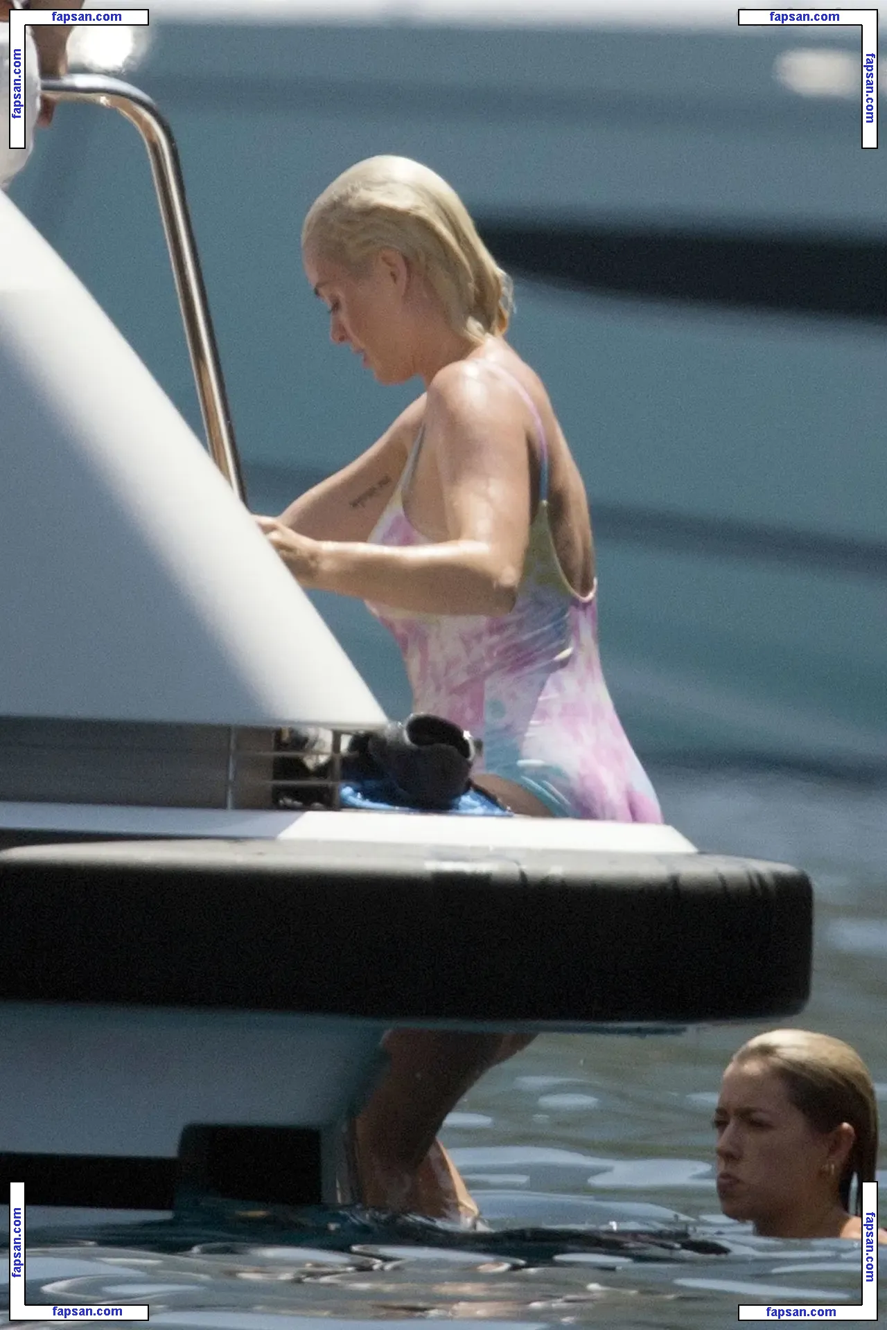 Katy Perry nude photo #2838 from OnlyFans