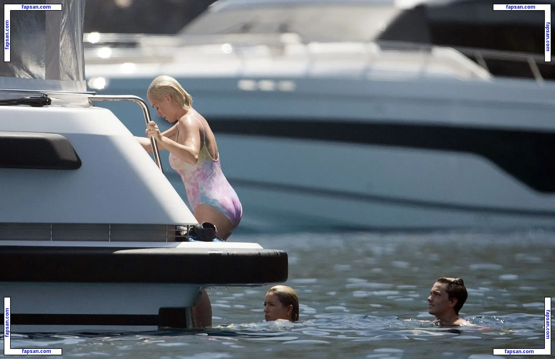 Katy Perry nude photo #2839 from OnlyFans