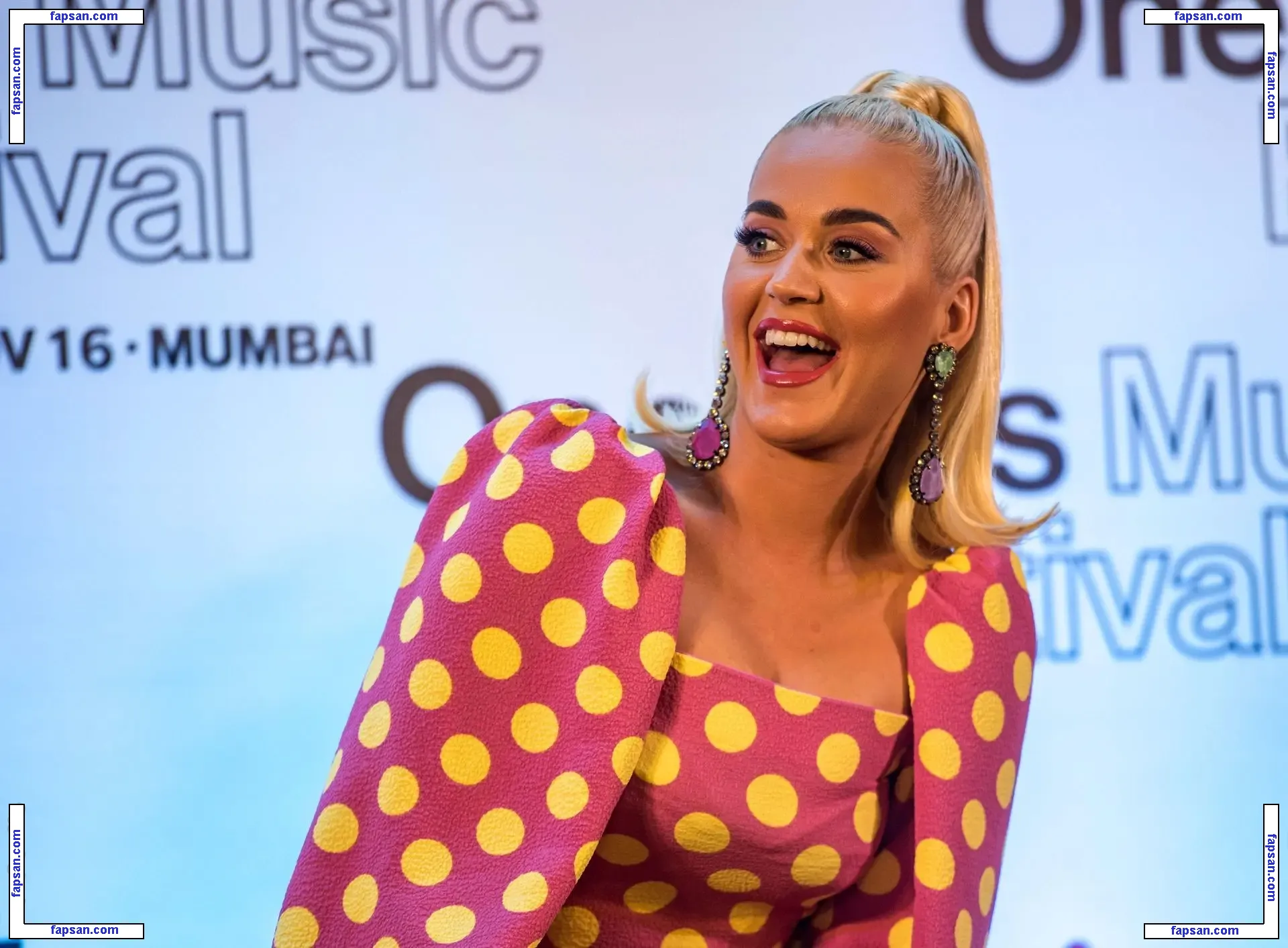 Katy Perry nude photo #2962 from OnlyFans