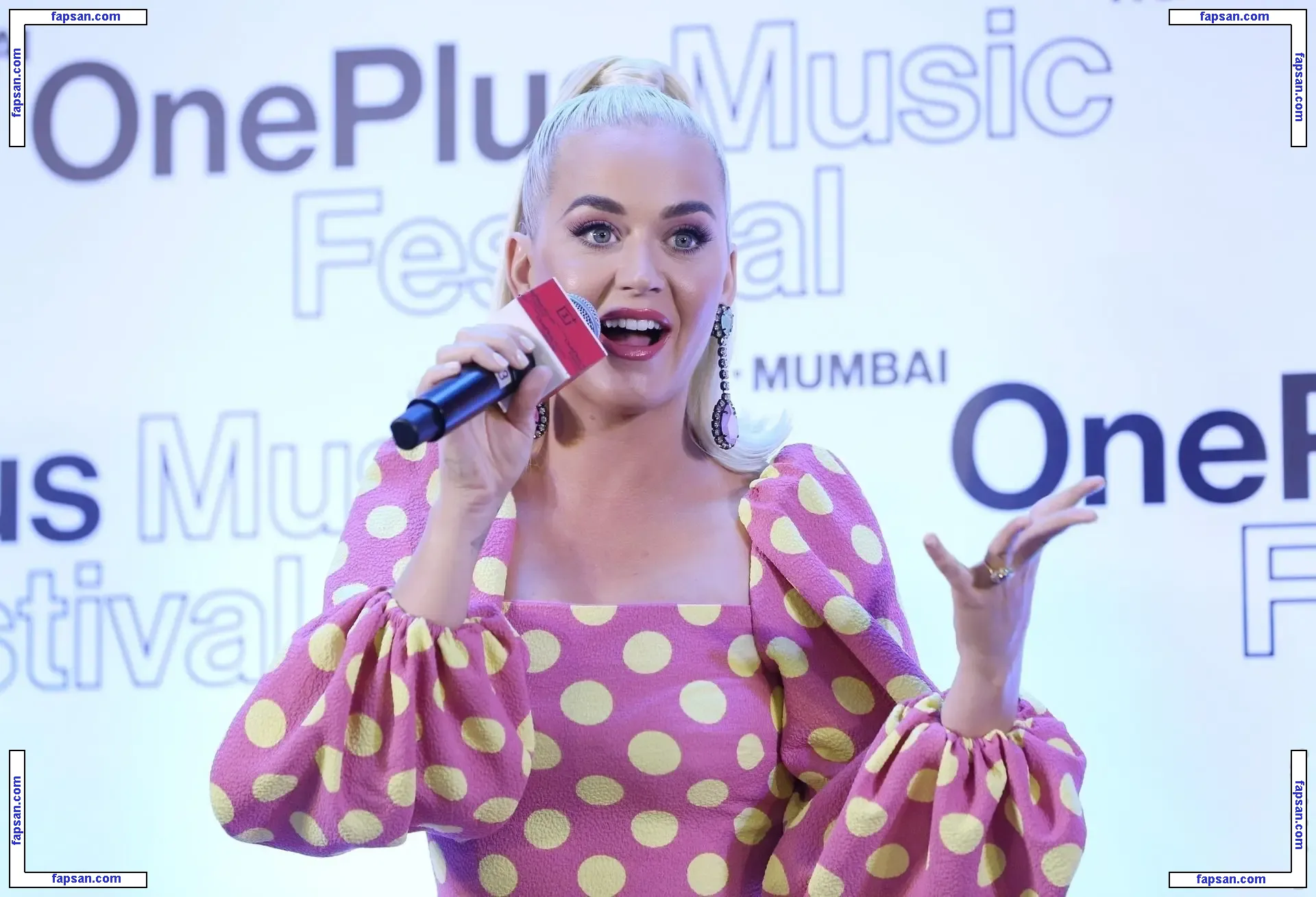 Katy Perry nude photo #2969 from OnlyFans