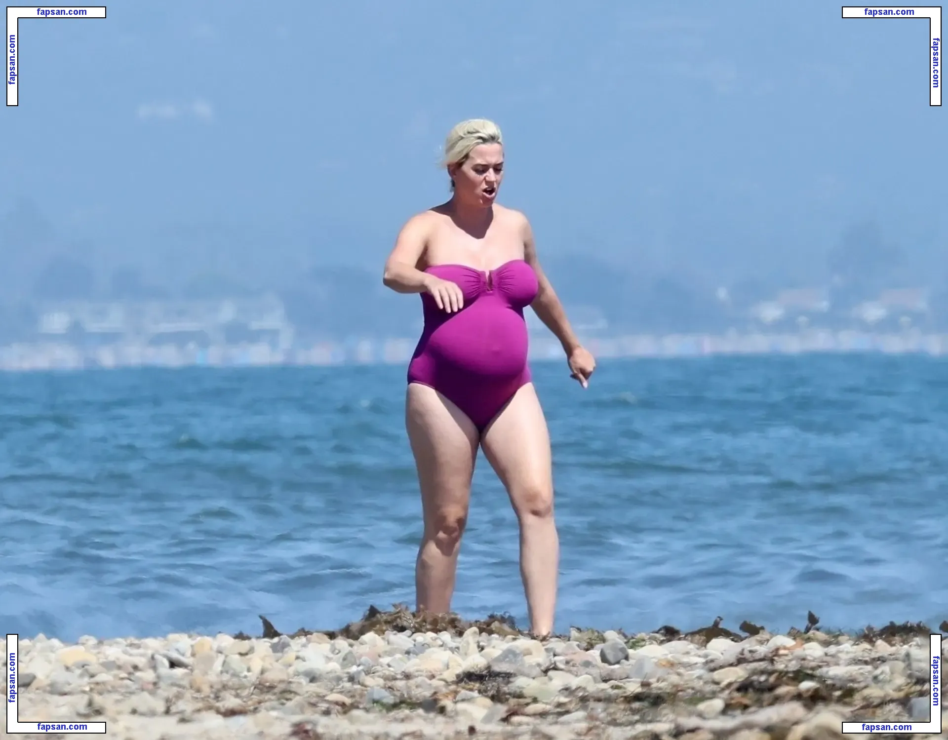 Katy Perry nude photo #3199 from OnlyFans