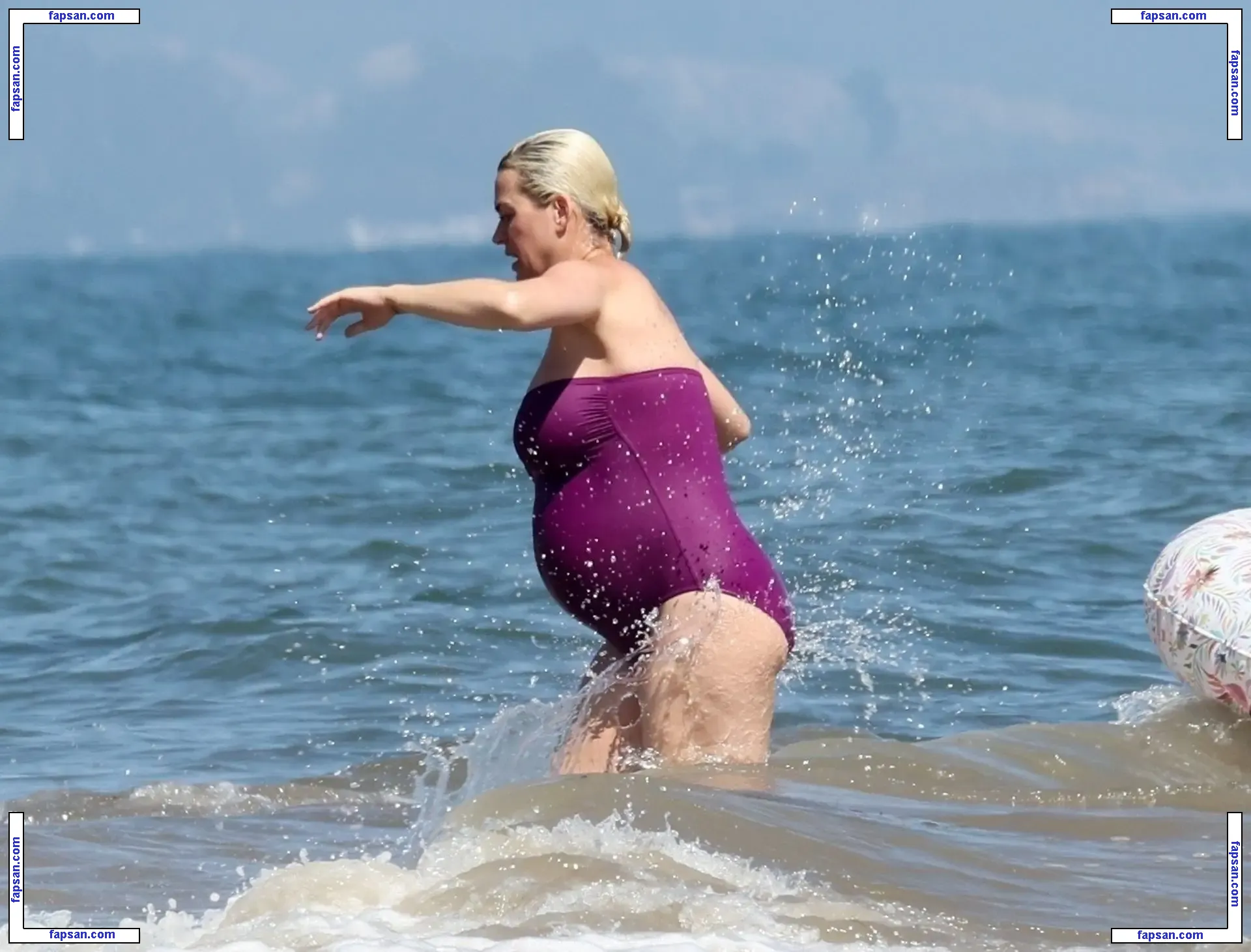 Katy Perry nude photo #3227 from OnlyFans