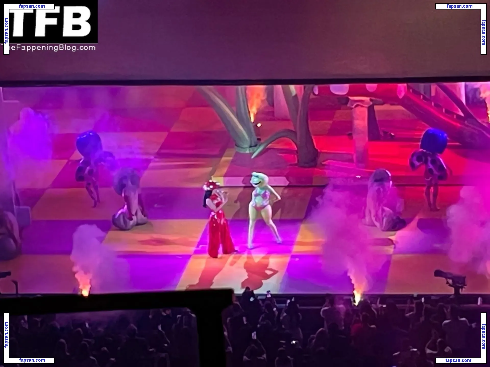 Katy Perry nude photo #3567 from OnlyFans