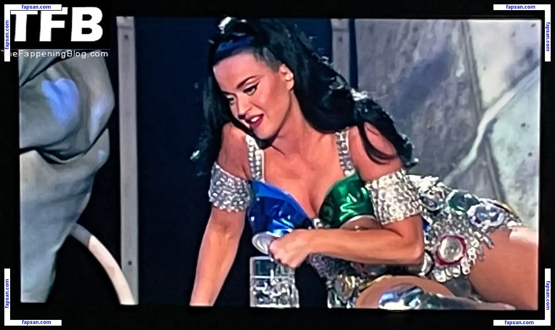 Katy Perry nude photo #3568 from OnlyFans