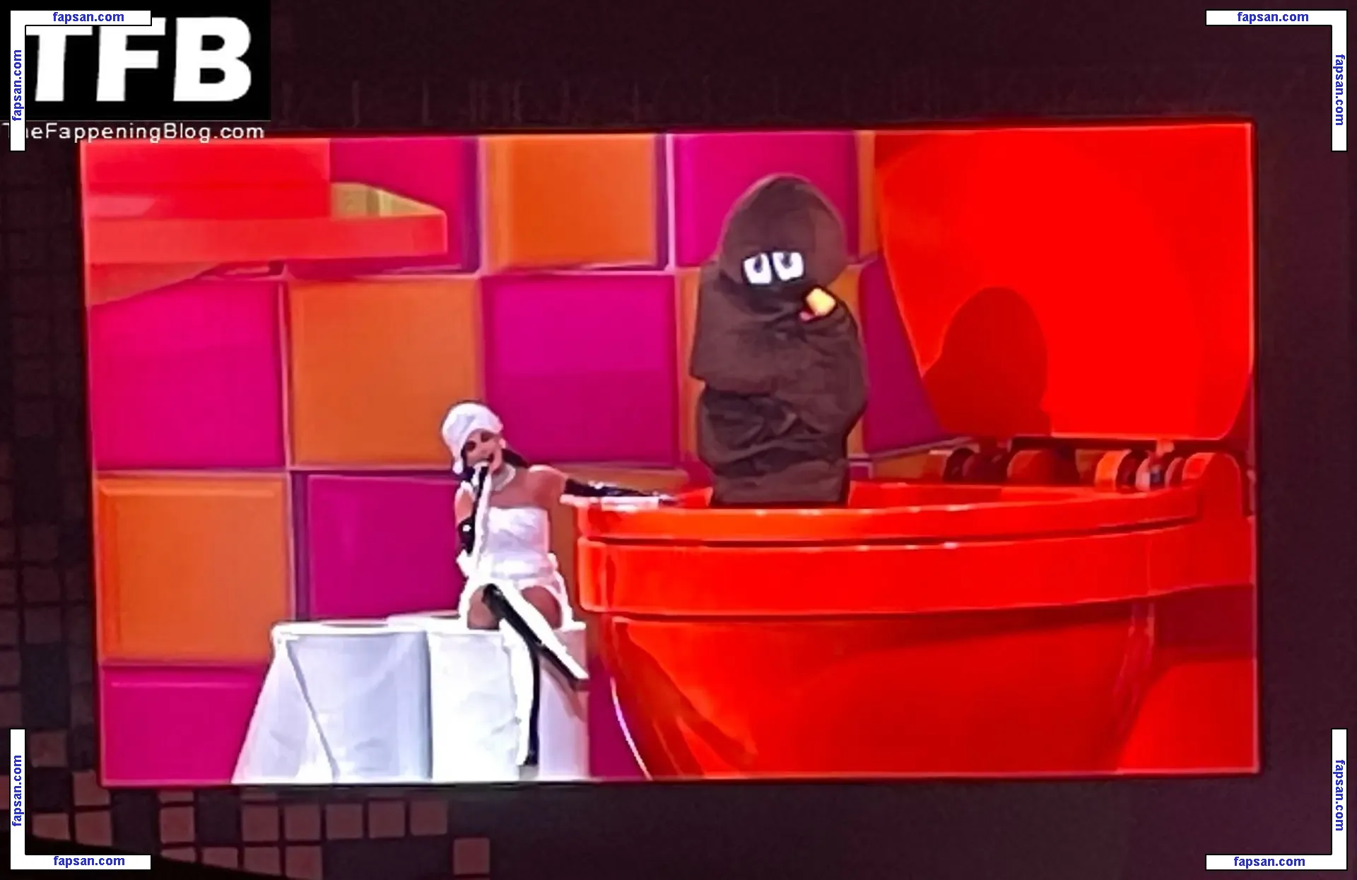 Katy Perry nude photo #3593 from OnlyFans