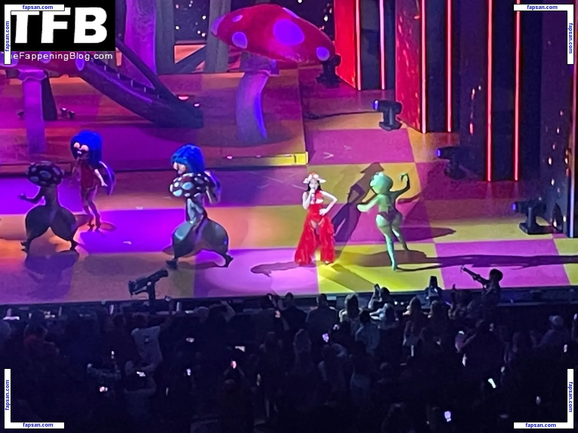 Katy Perry nude photo #3596 from OnlyFans