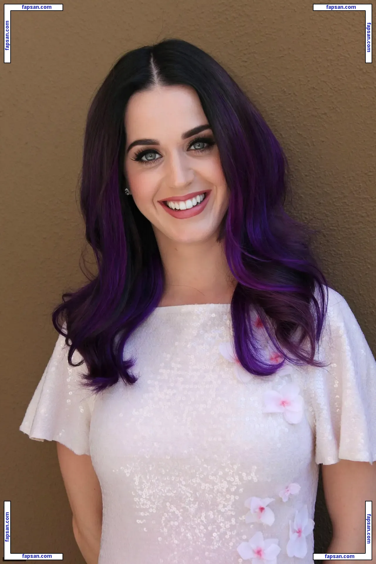 Katy Perry nude photo #3915 from OnlyFans