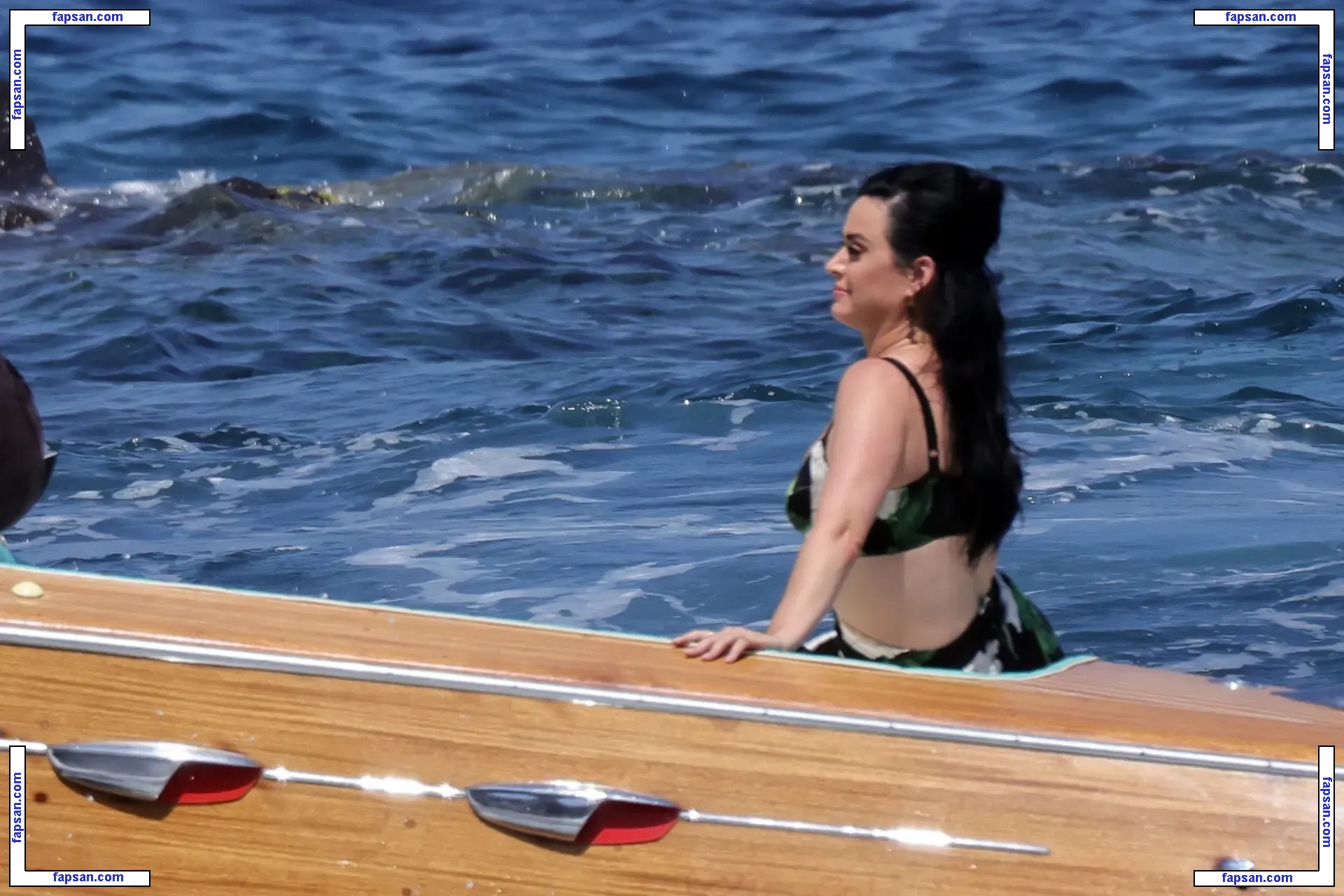 Katy Perry nude photo #4083 from OnlyFans