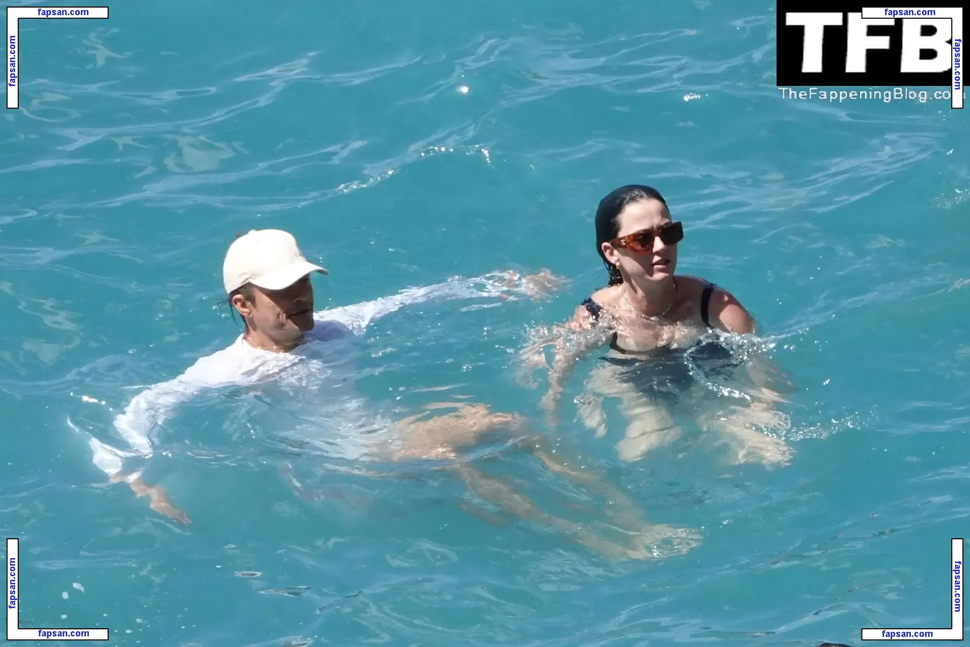 Katy Perry nude photo #4140 from OnlyFans