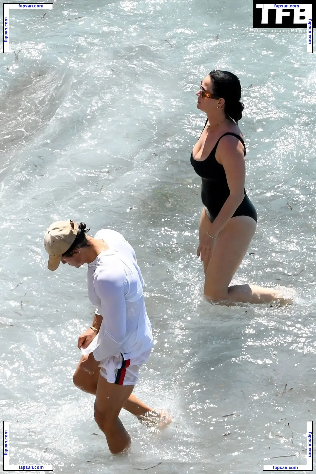 Katy Perry nude photo #4157 from OnlyFans