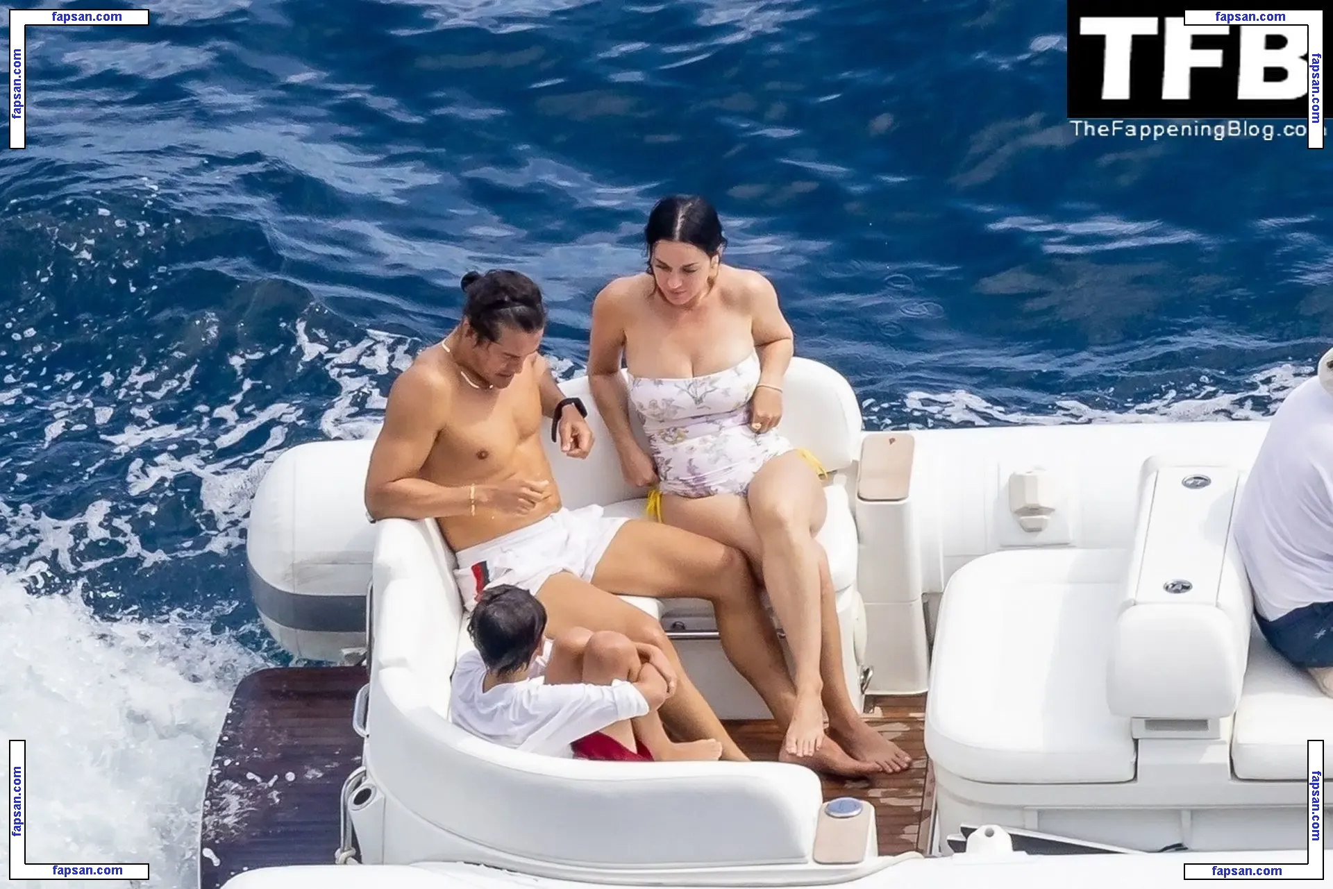Katy Perry nude photo #4240 from OnlyFans