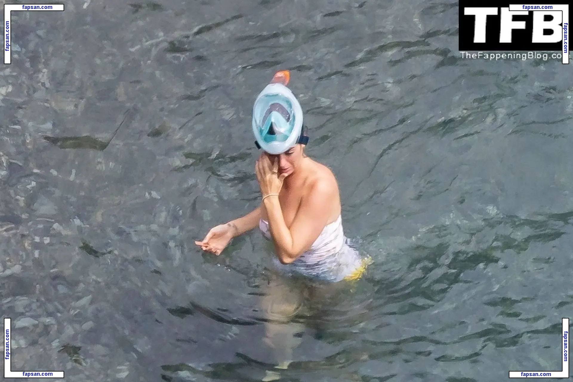 Katy Perry nude photo #4291 from OnlyFans