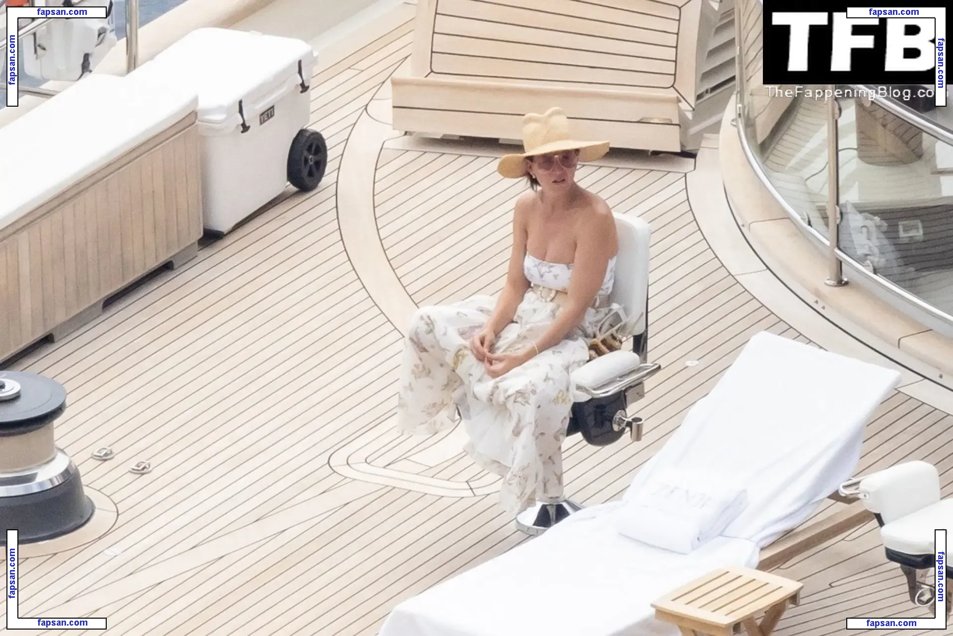 Katy Perry nude photo #4329 from OnlyFans
