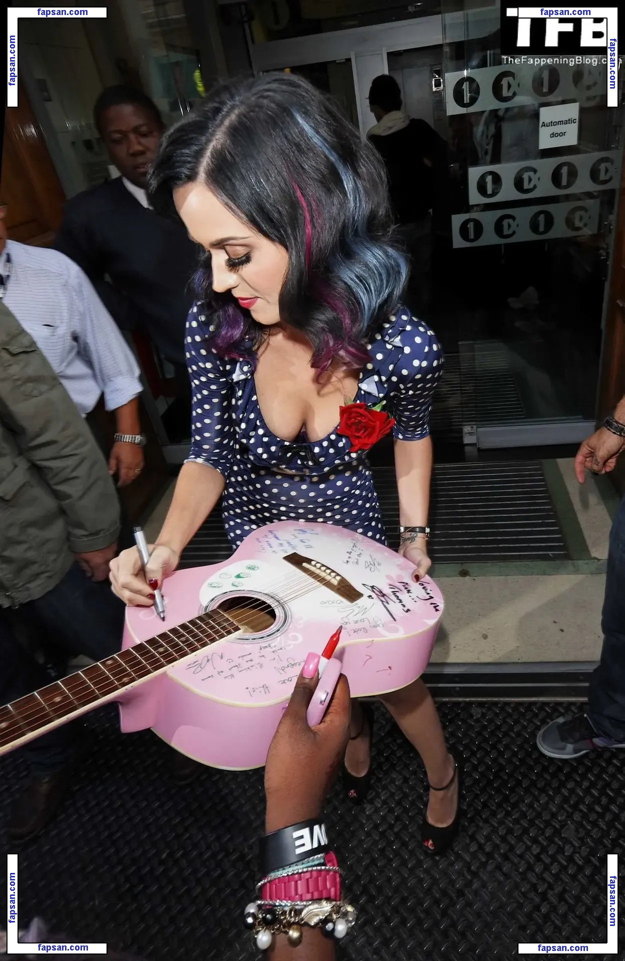 Katy Perry nude photo #4398 from OnlyFans