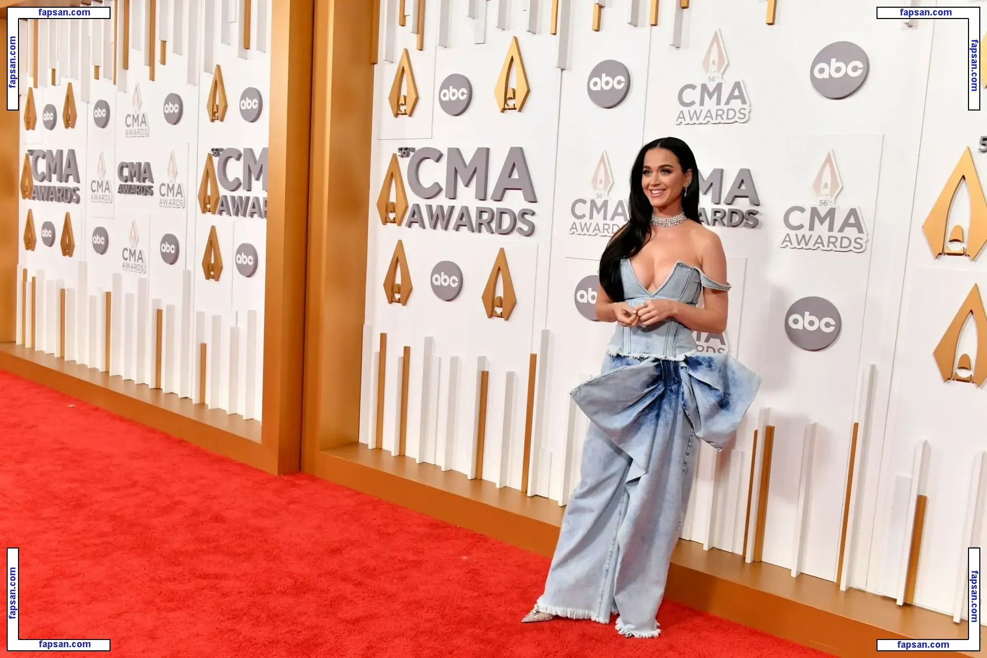 Katy Perry nude photo #4592 from OnlyFans