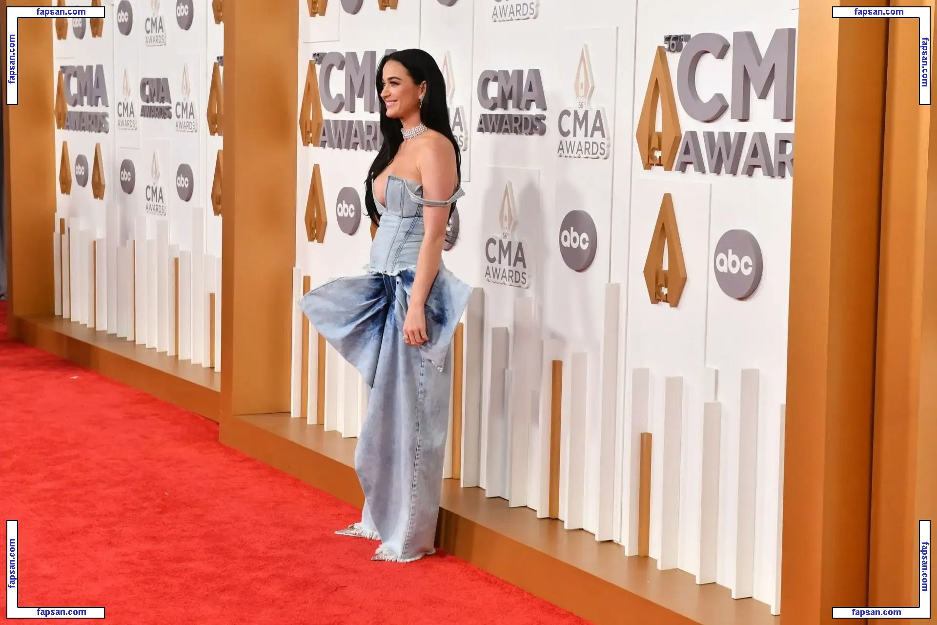 Katy Perry nude photo #4593 from OnlyFans