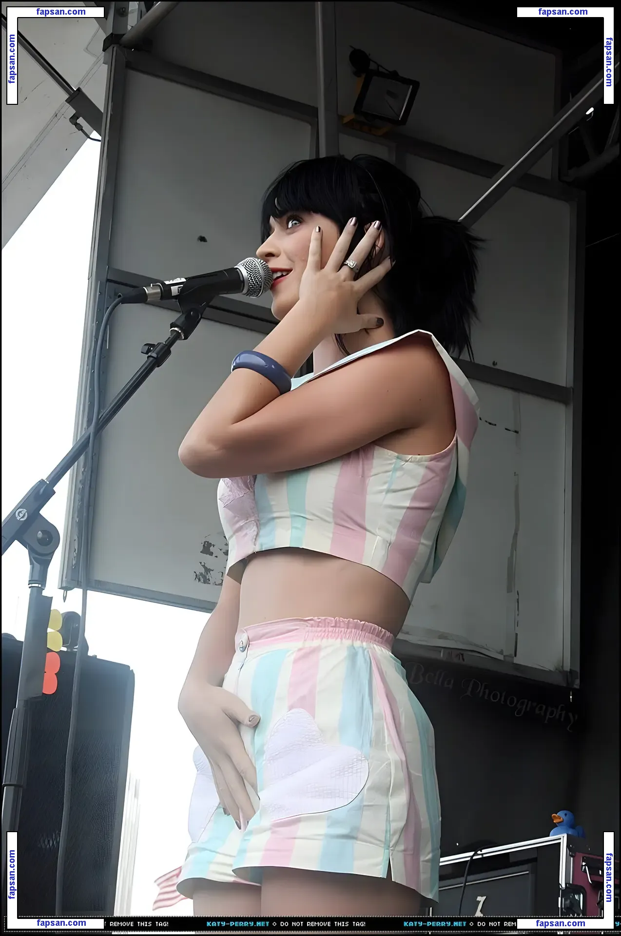 Katy Perry nude photo #4851 from OnlyFans