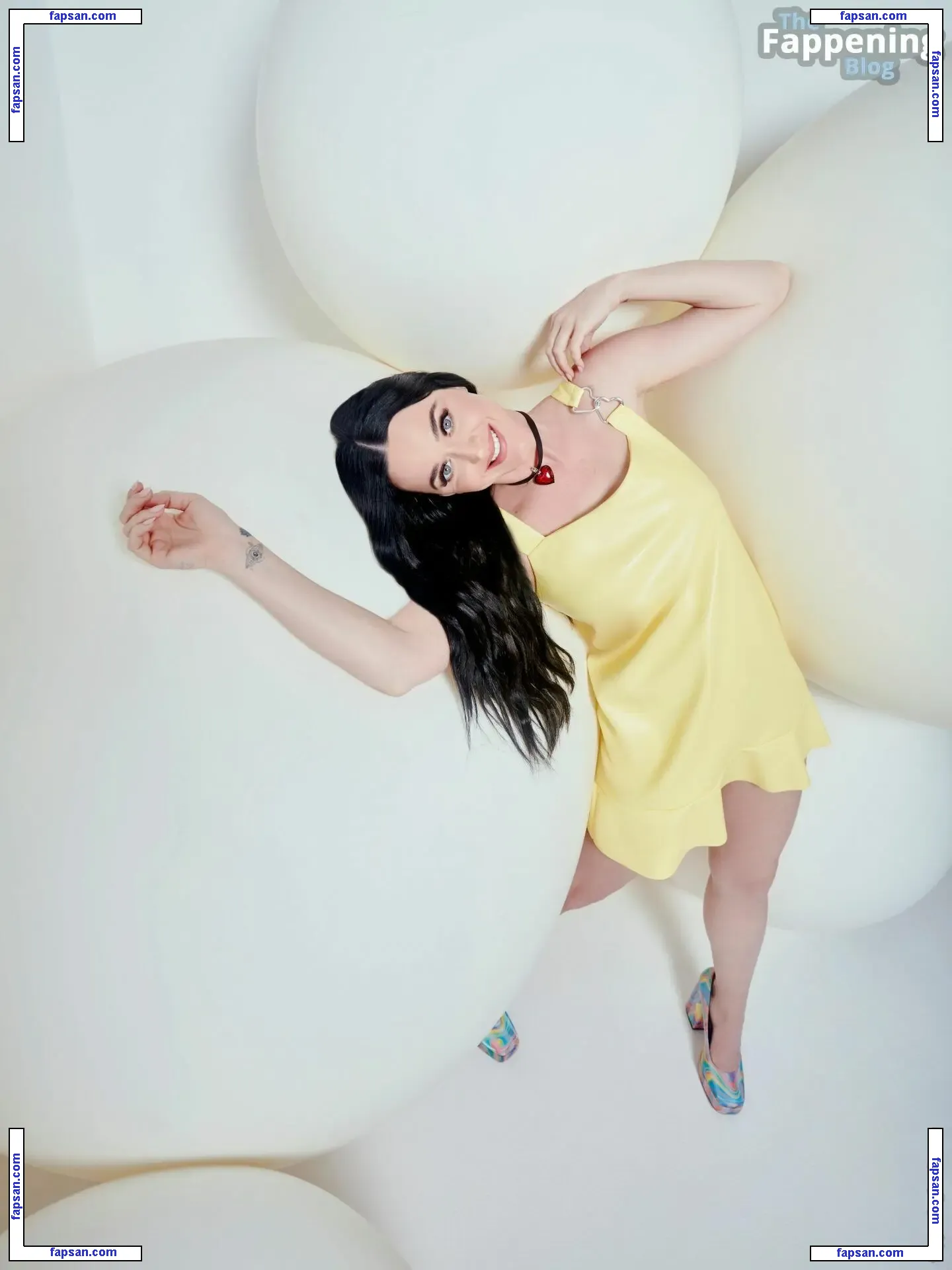 Katy Perry nude photo #4867 from OnlyFans