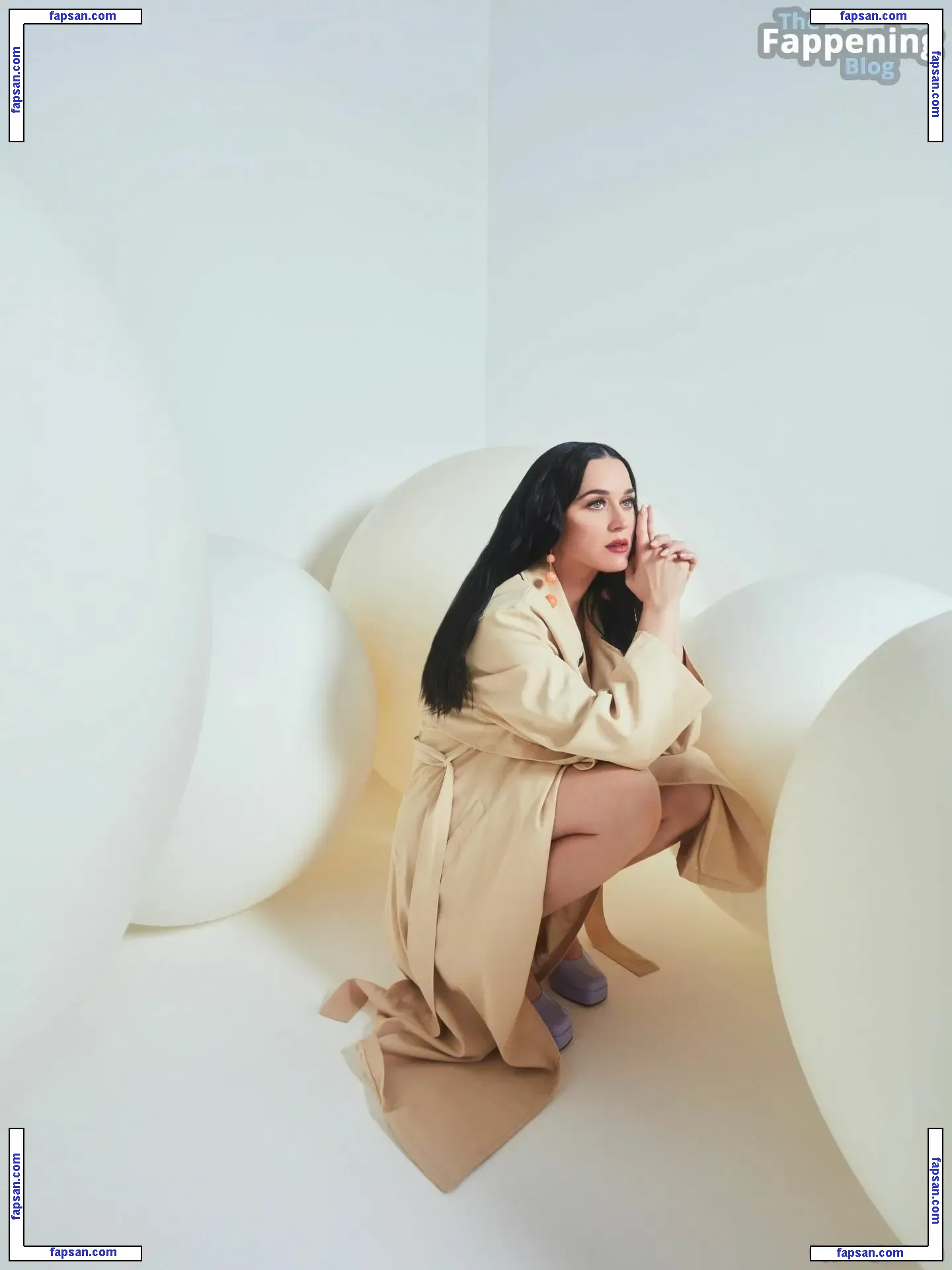 Katy Perry nude photo #4871 from OnlyFans