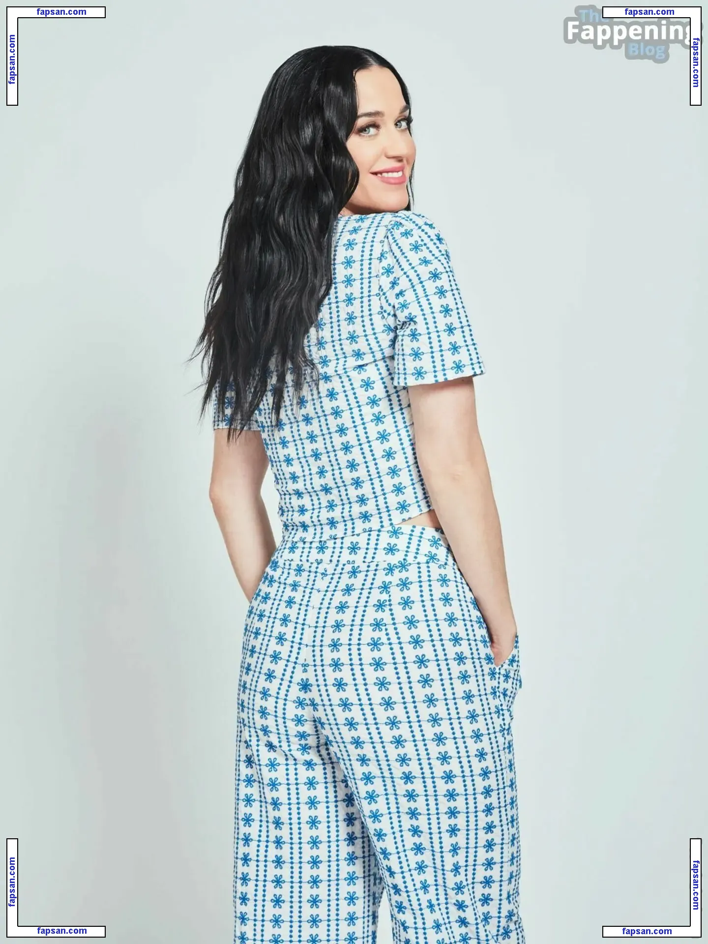Katy Perry nude photo #4885 from OnlyFans