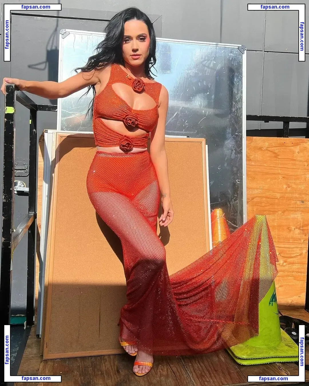 Katy Perry nude photo #4977 from OnlyFans