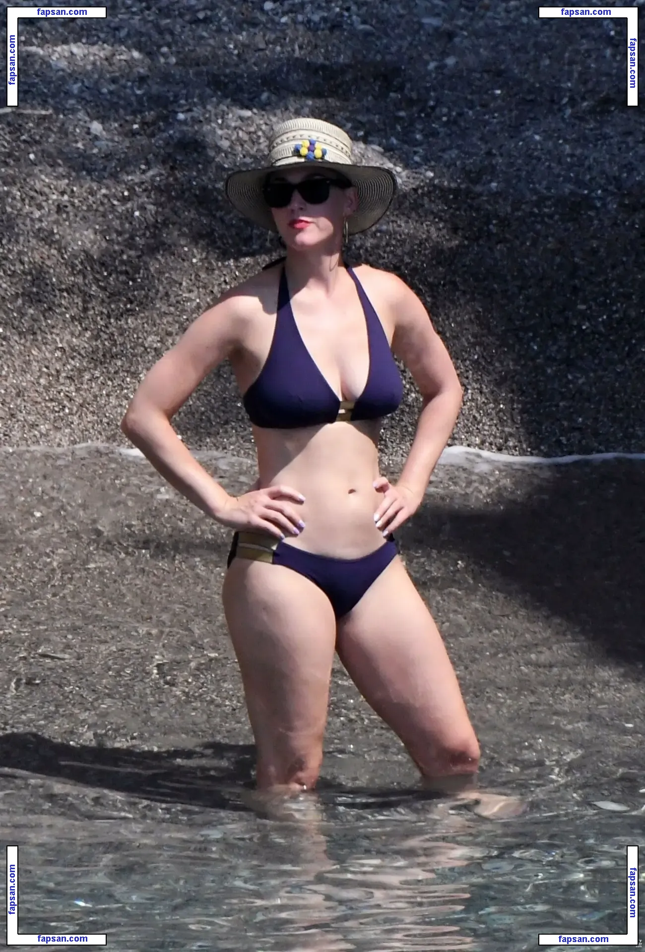 Katy Perry nude photo #5341 from OnlyFans
