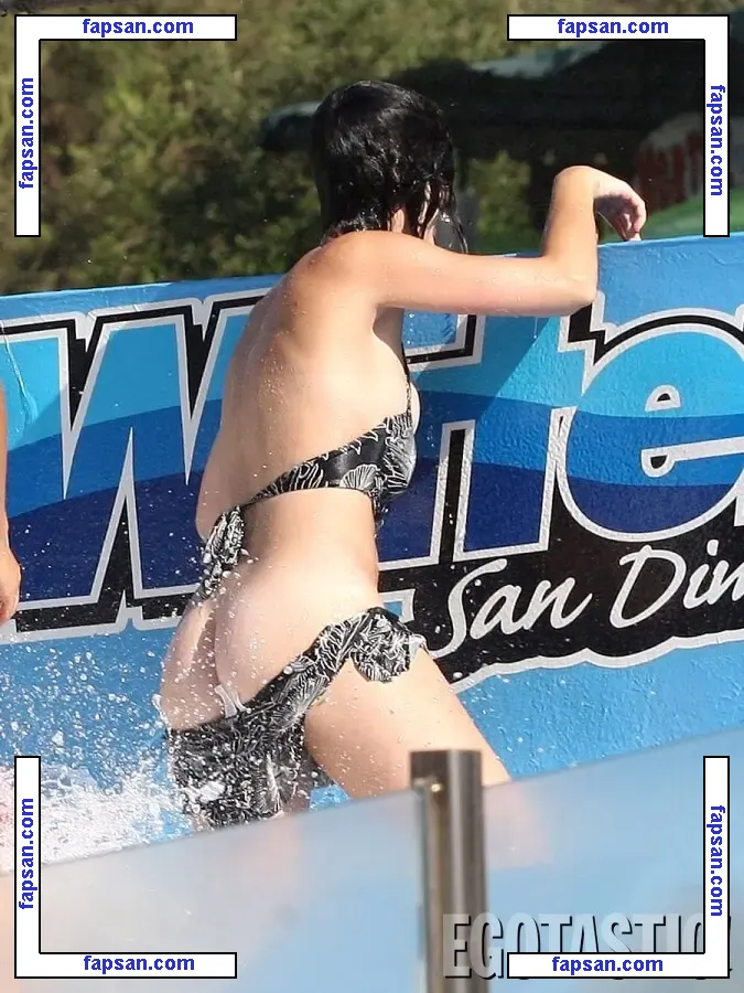 Katy Perry nude photo #5383 from OnlyFans