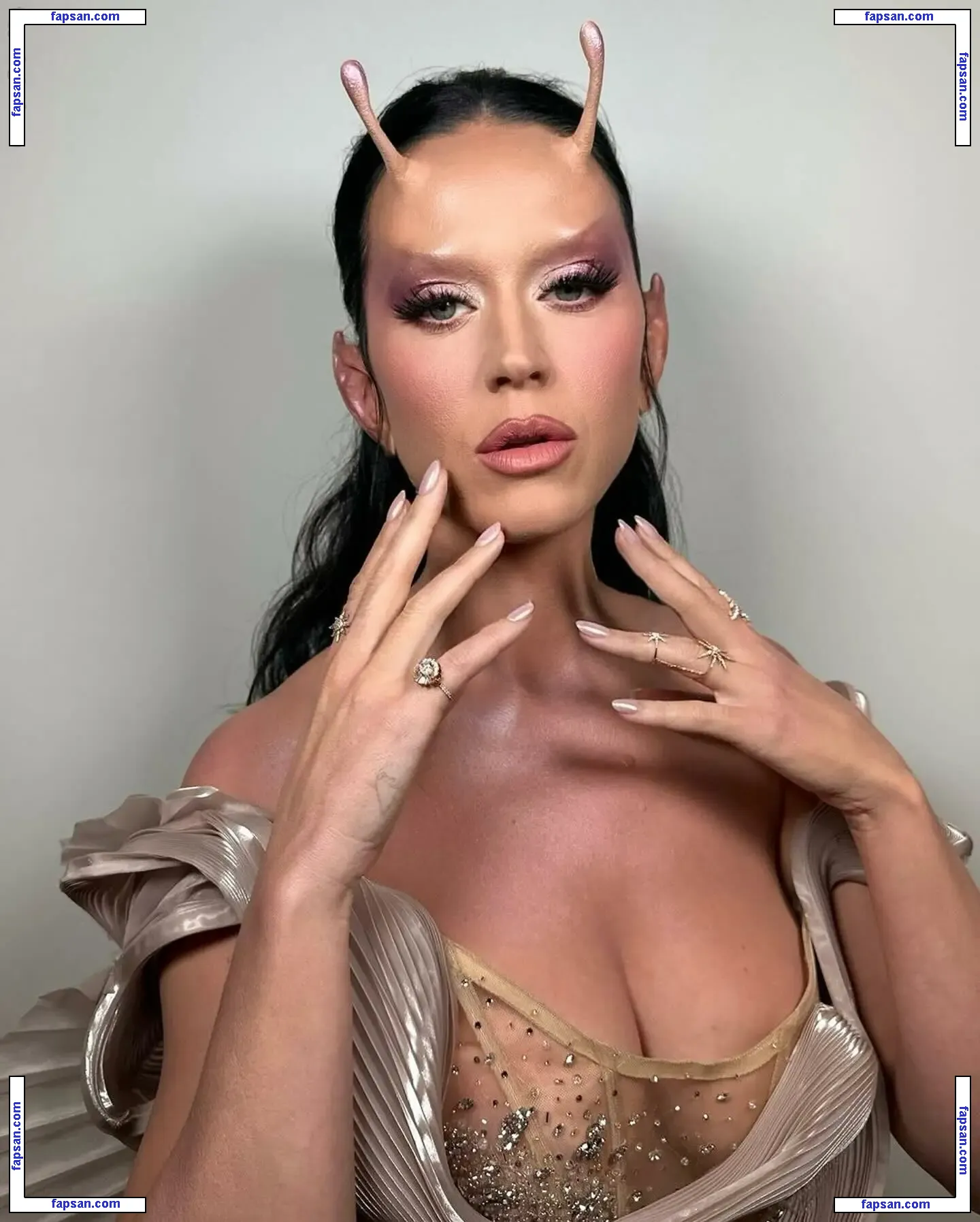 Katy Perry nude photo #5415 from OnlyFans