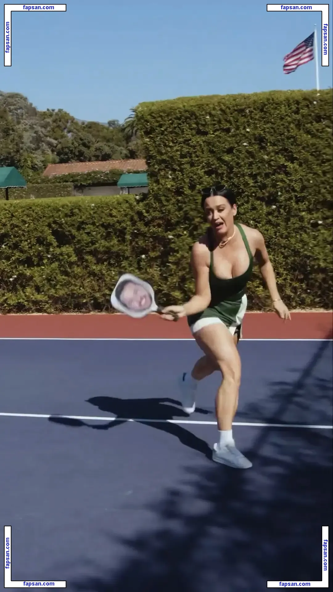 Katy Perry nude photo #5469 from OnlyFans