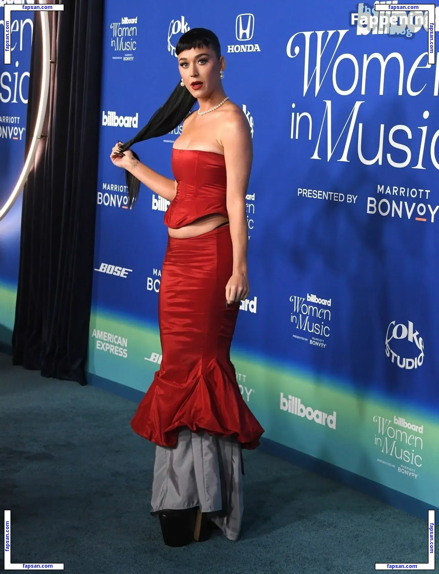 Katy Perry nude photo #5531 from OnlyFans