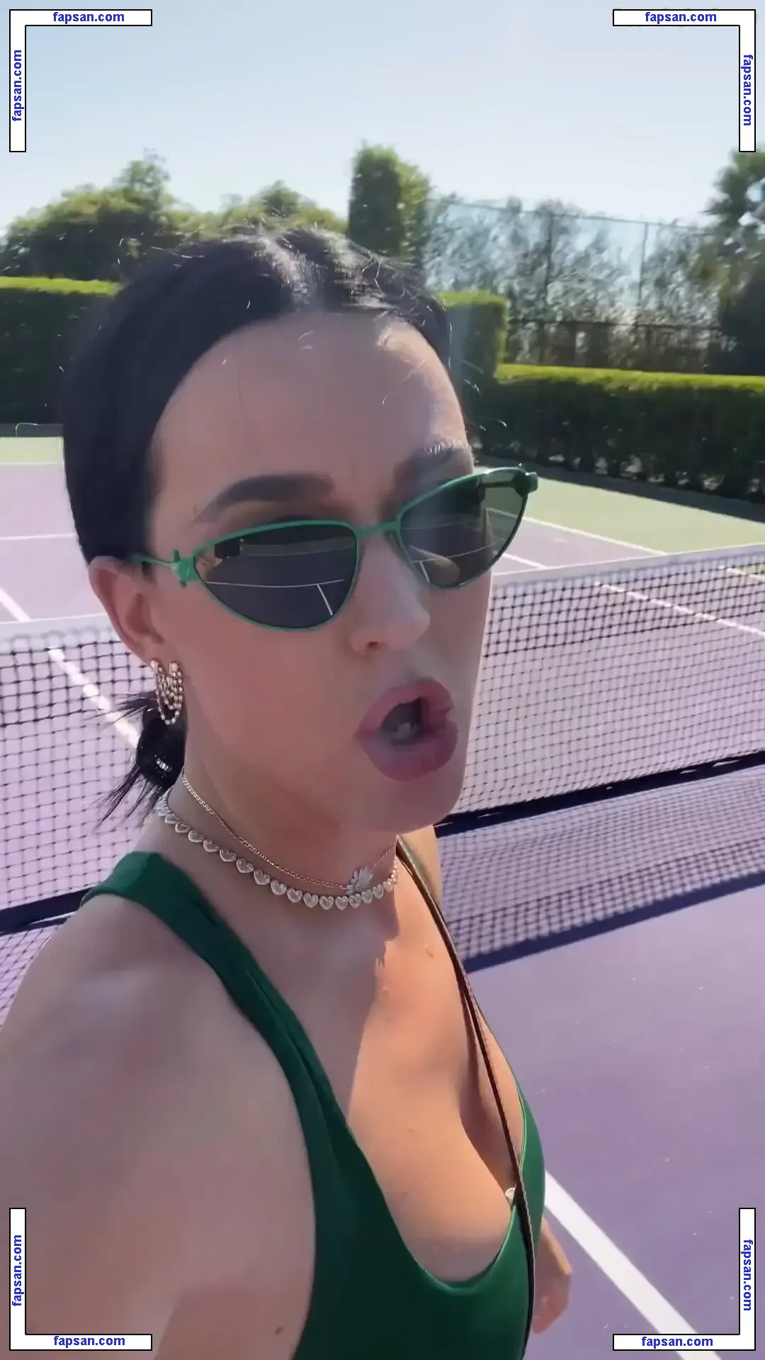 Katy Perry nude photo #5587 from OnlyFans