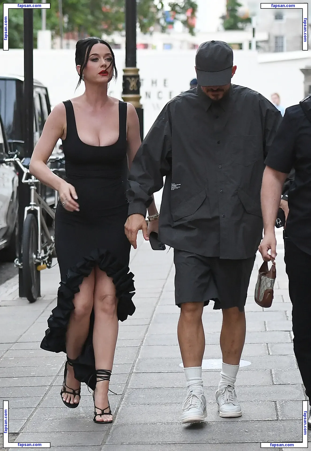 Katy Perry nude photo #5685 from OnlyFans
