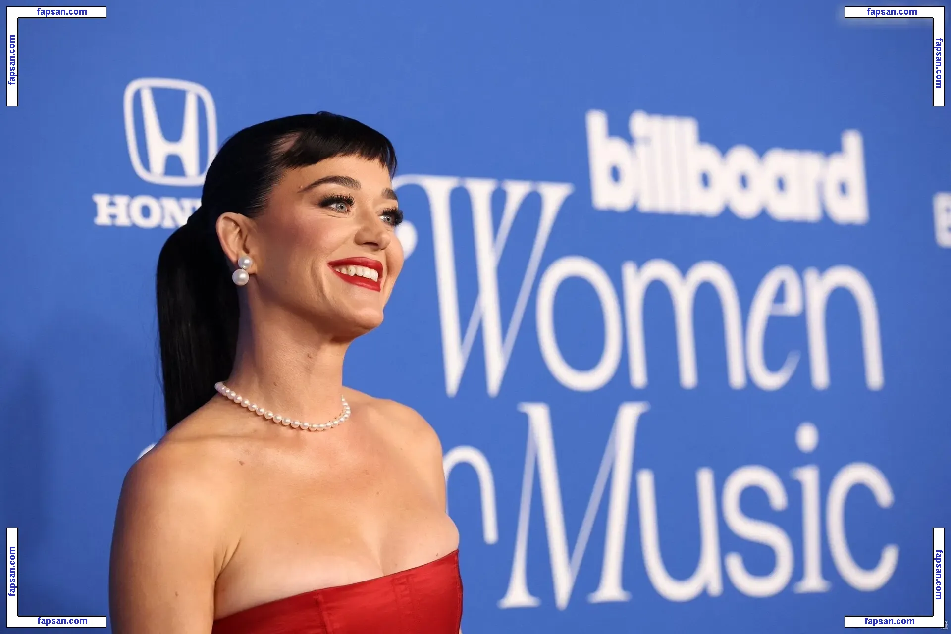 Katy Perry nude photo #5756 from OnlyFans