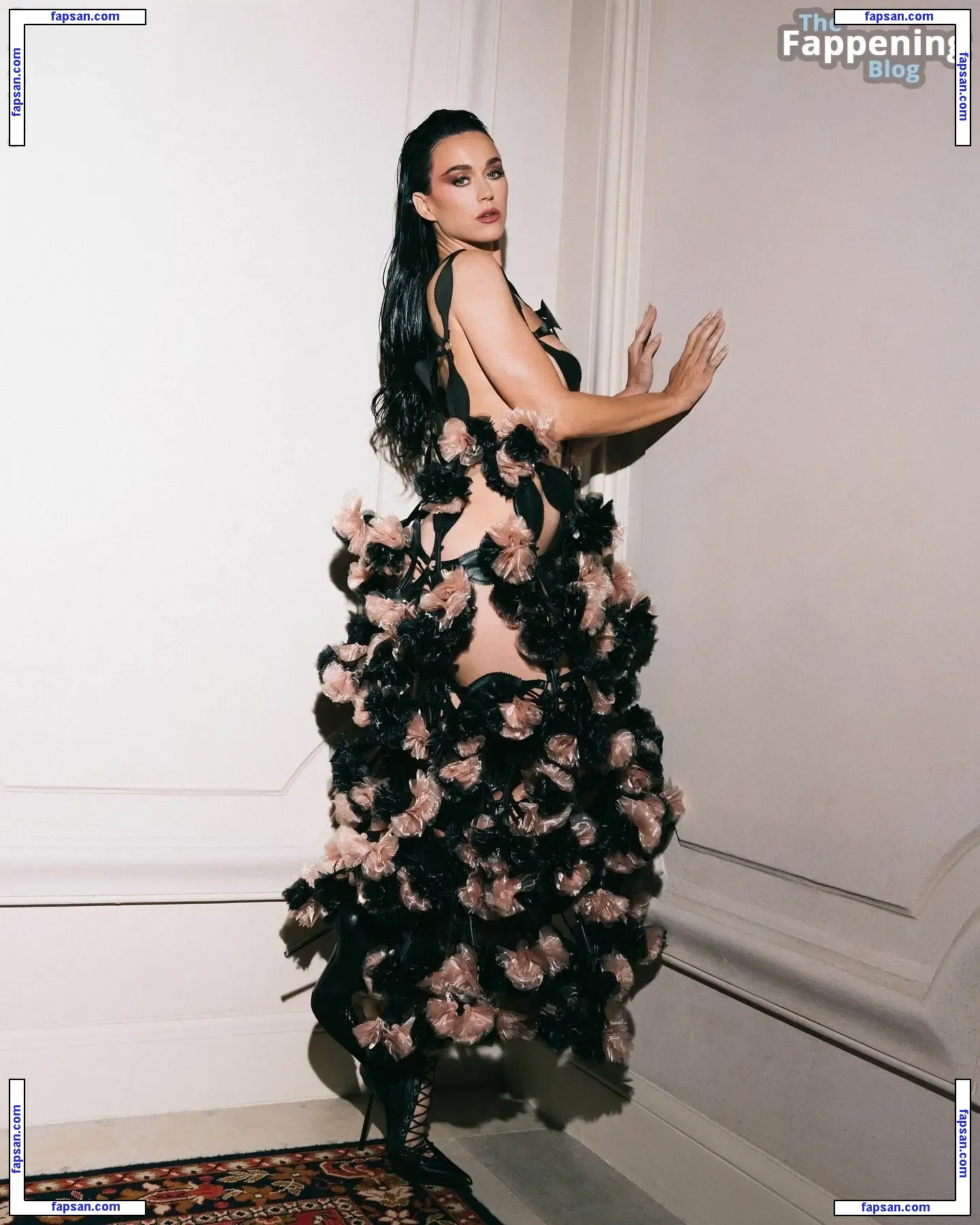 Katy Perry nude photo #5763 from OnlyFans