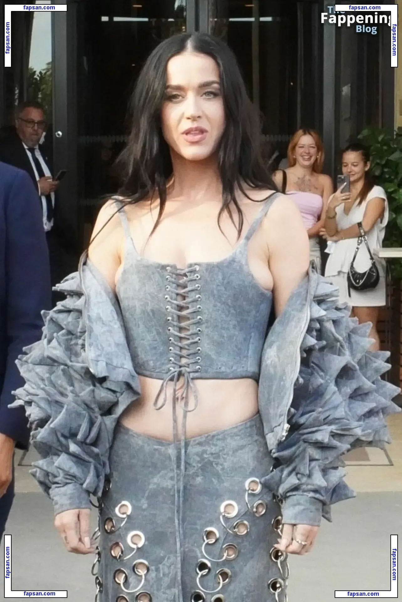 Katy Perry nude photo #5832 from OnlyFans