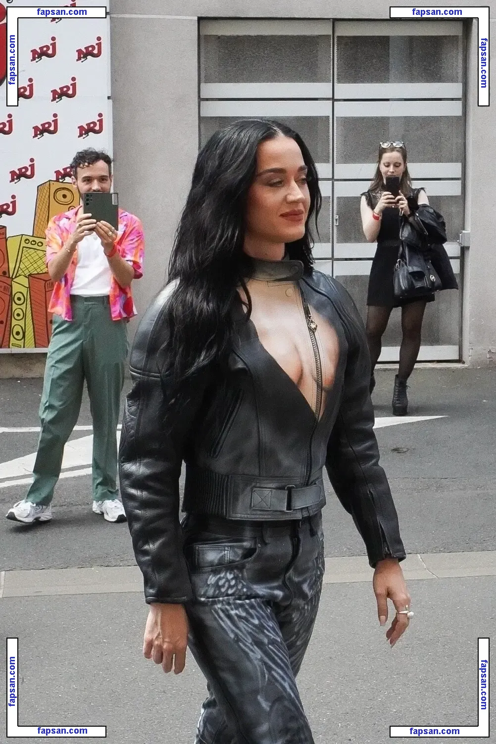 Katy Perry nude photo #5862 from OnlyFans