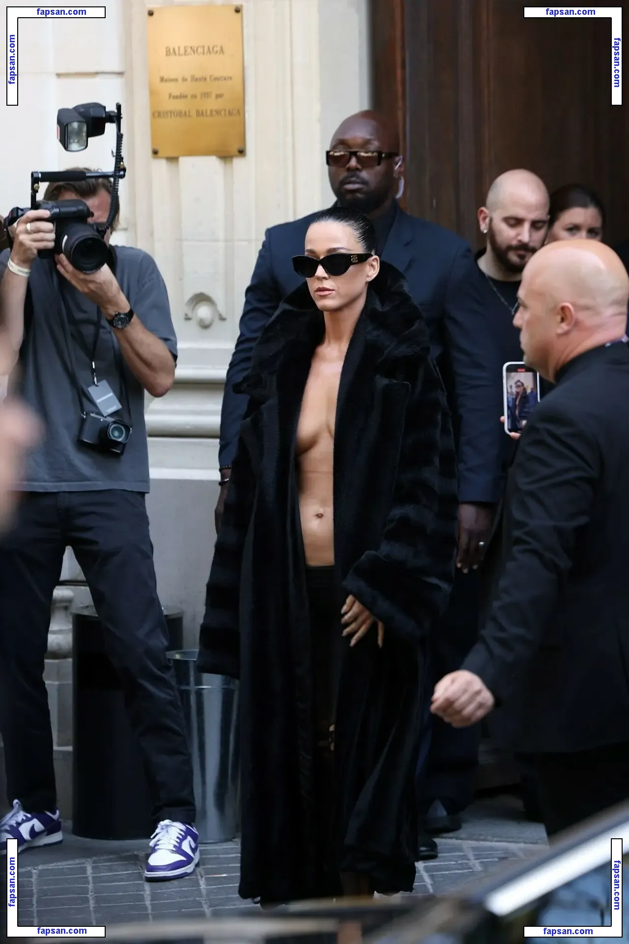 Katy Perry nude photo #5893 from OnlyFans