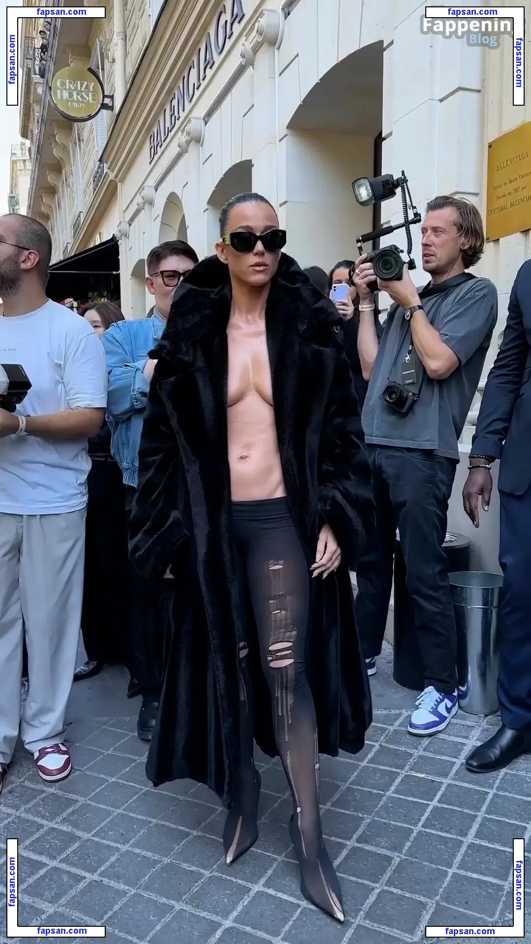 Katy Perry nude photo #5906 from OnlyFans