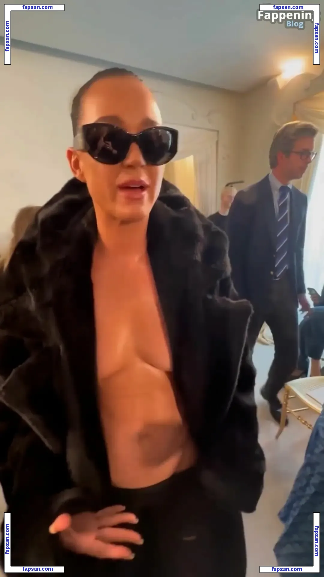 Katy Perry nude photo #5915 from OnlyFans