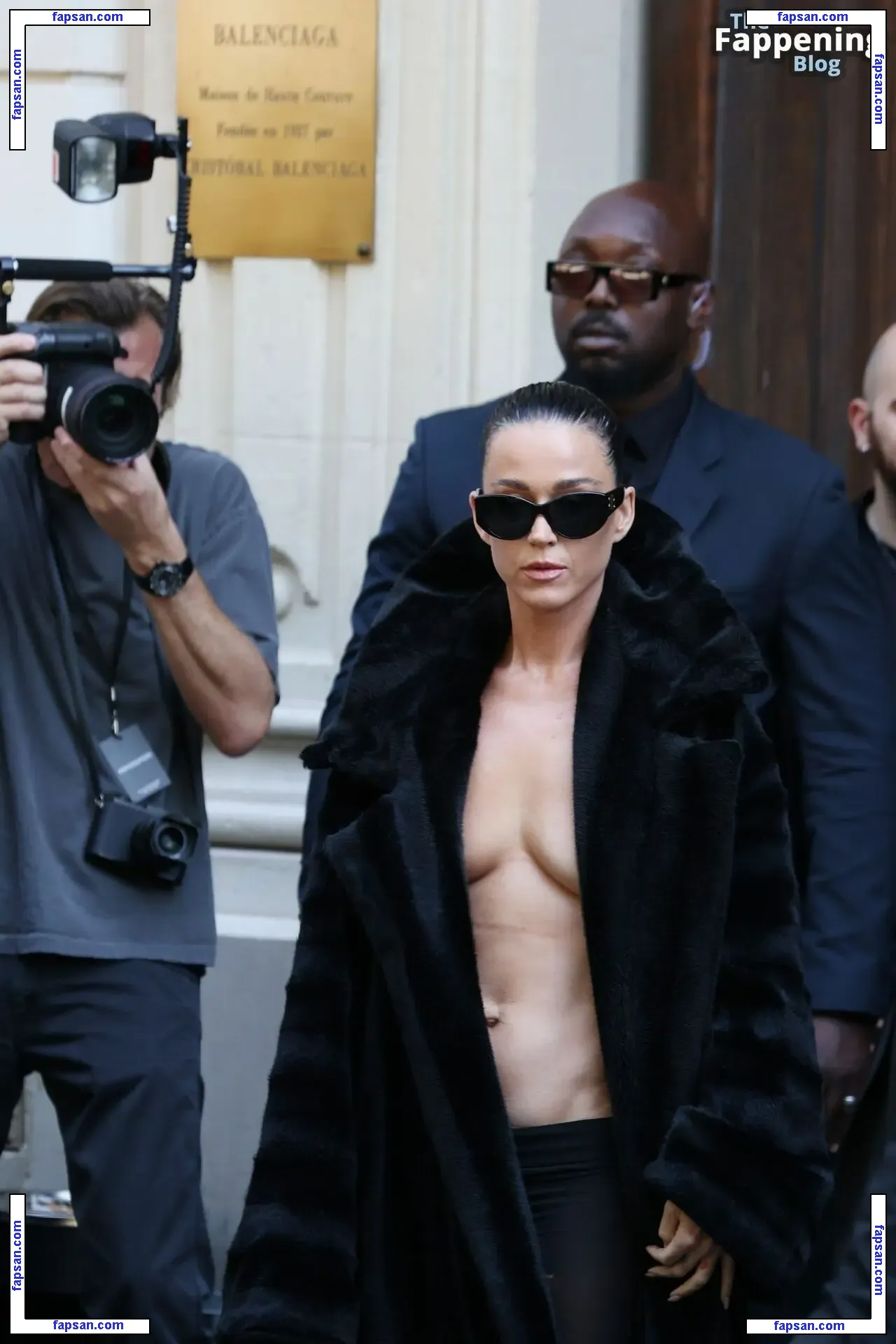 Katy Perry nude photo #5923 from OnlyFans