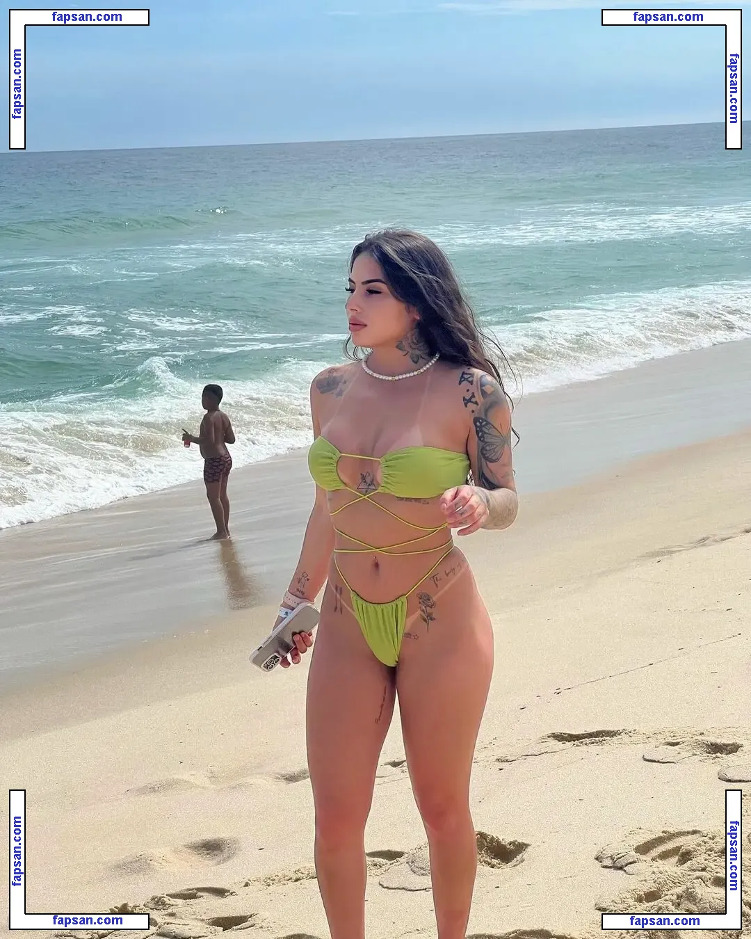 Kauani Siqueira nude photo #0006 from OnlyFans