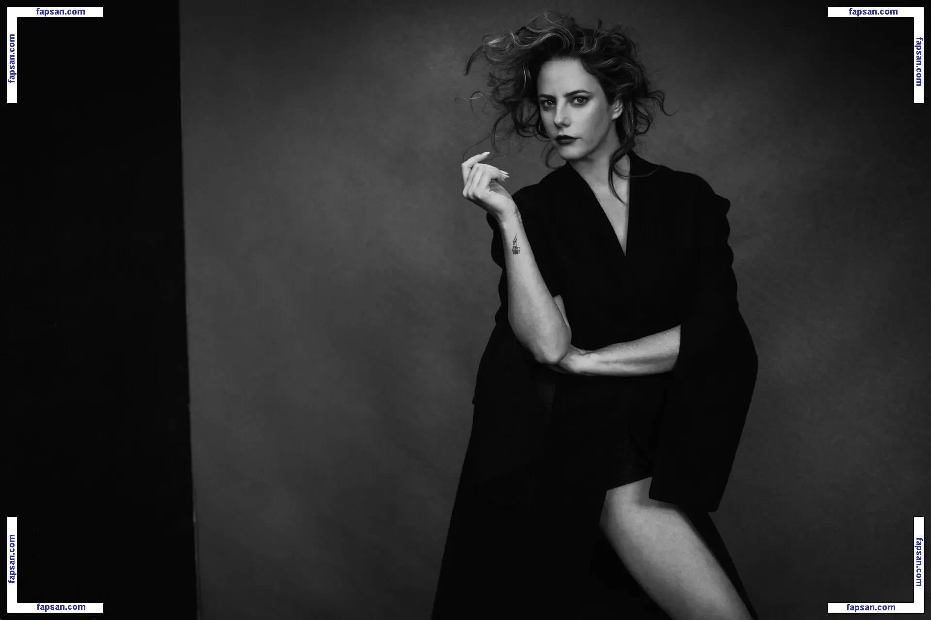 Kaya Scodelario nude photo #0333 from OnlyFans