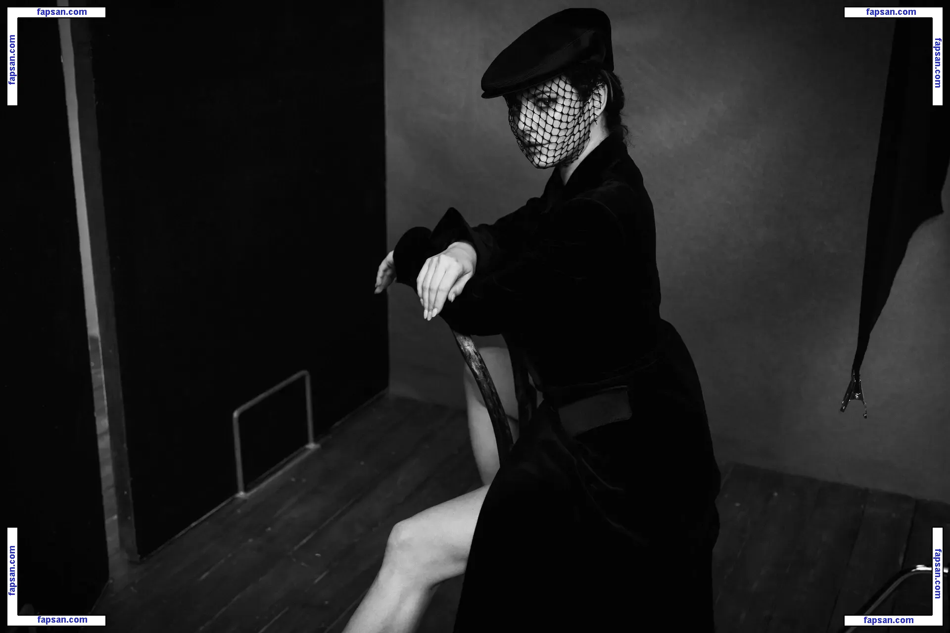 Kaya Scodelario nude photo #0340 from OnlyFans