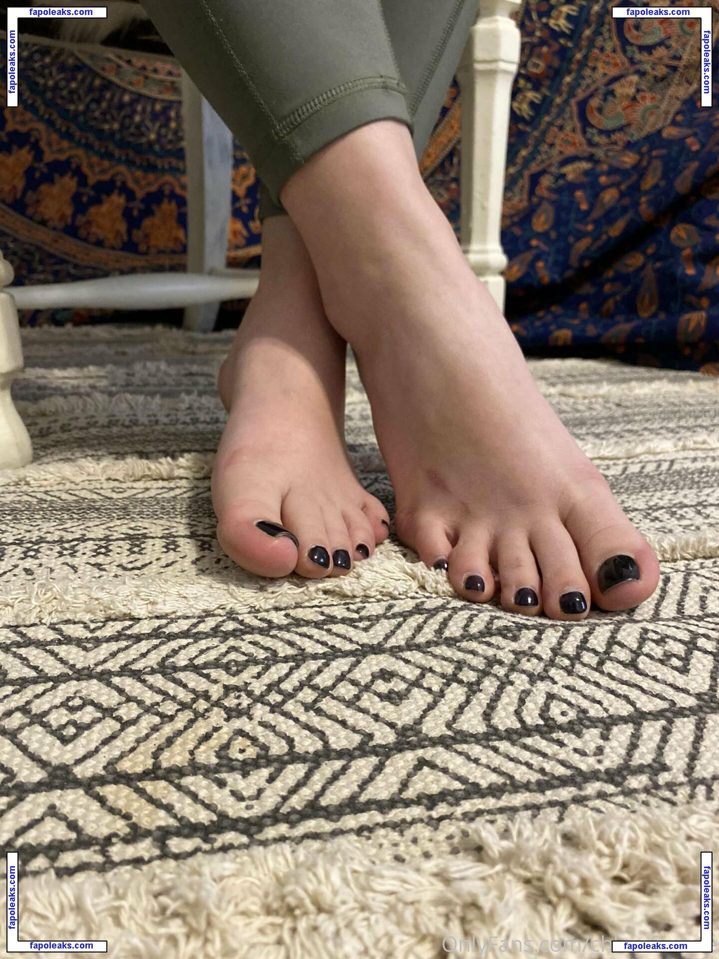 kayla.footsie nude photo #0003 from OnlyFans