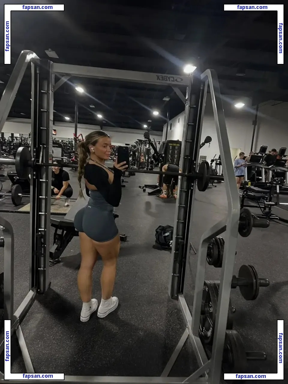 Kayla Manousselis / kaylamanousselis nude photo #0022 from OnlyFans