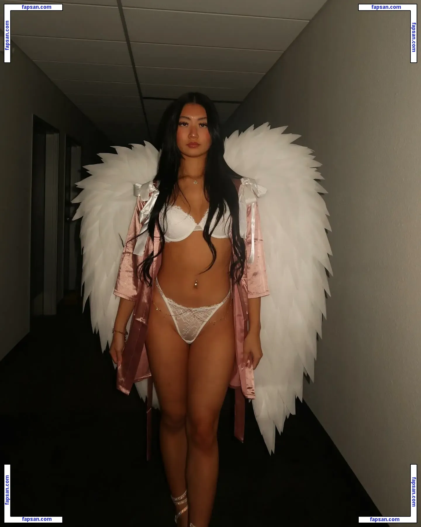 kayla.vy nude photo #0701 from OnlyFans