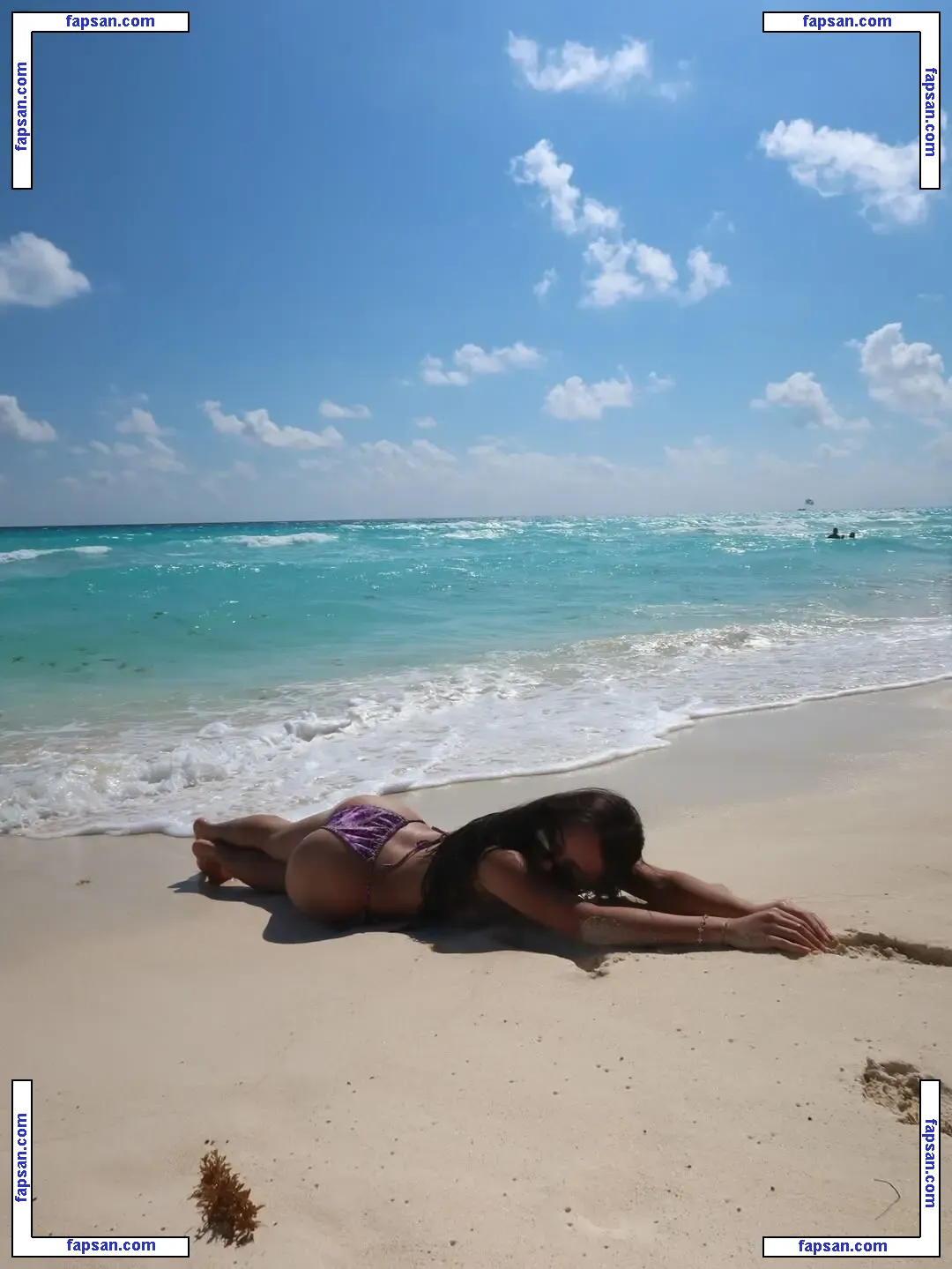 kayla.vy nude photo #0959 from OnlyFans