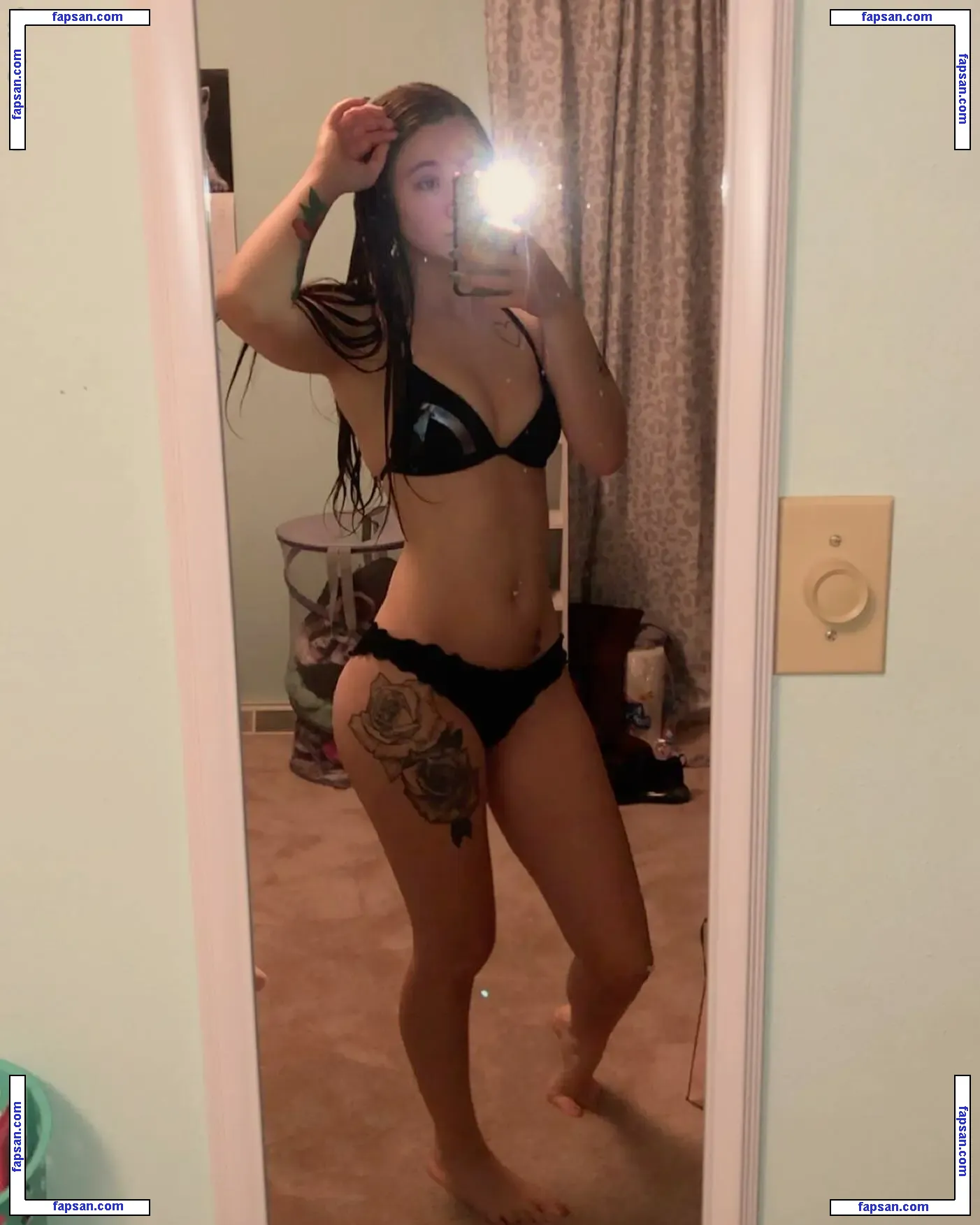 Kayla Wire nude photo #0002 from OnlyFans