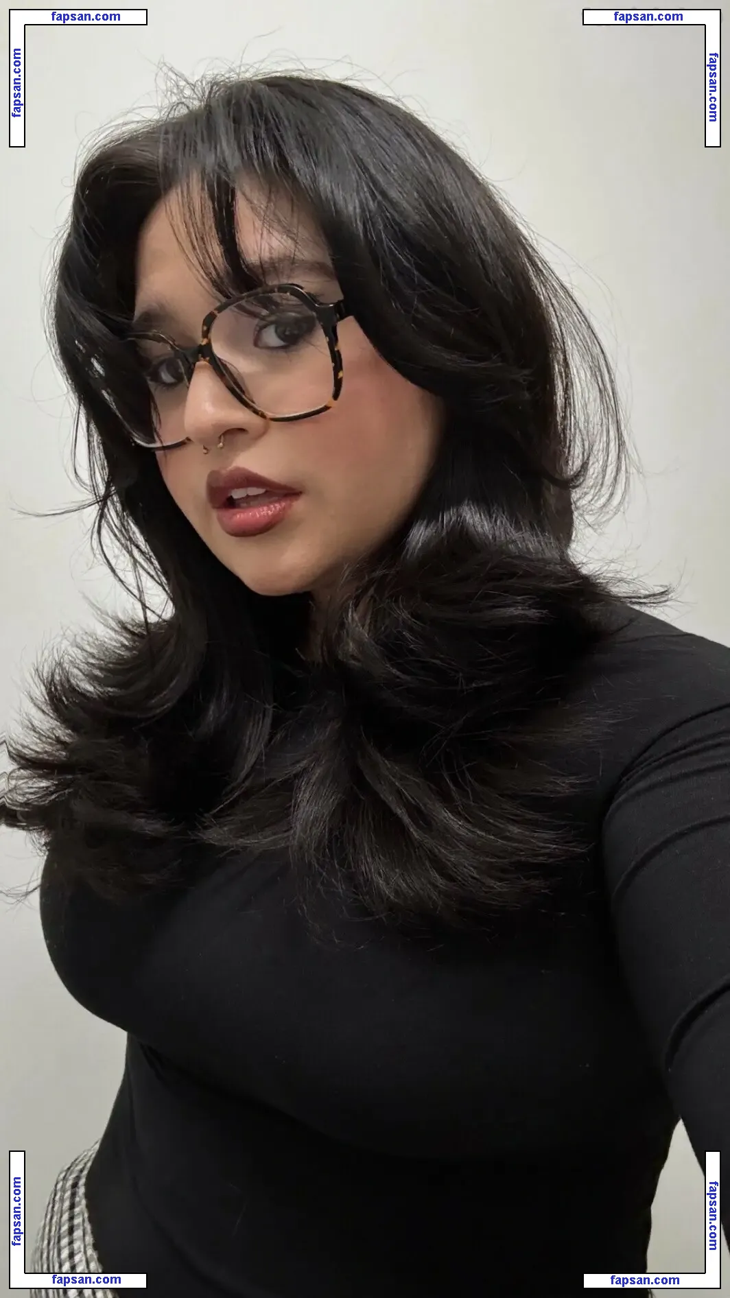 kaylafrom5to7 nude photo #0006 from OnlyFans