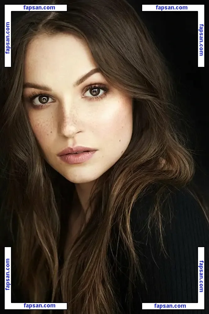 KaylaWallace nude photo #0004 from OnlyFans